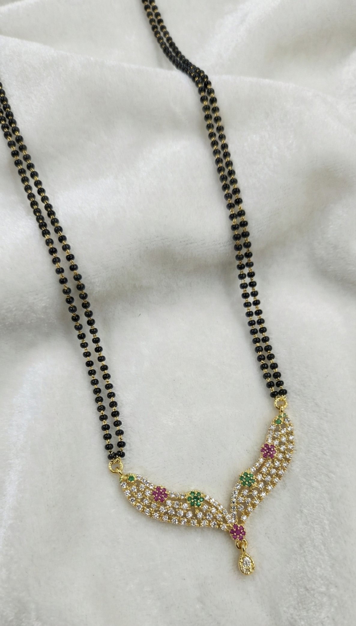 Blackbeads5-5 -500 - 32 cms